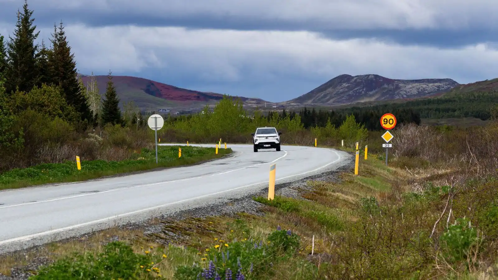 Væta með stífri norð­austan­átt - Vísir