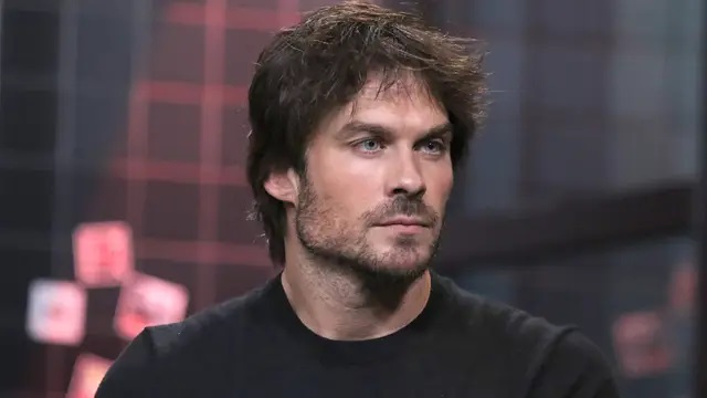 Vampíruleikarinn var í skuldasúpu - Svona náði hann sér réttu megin við núllið - DV