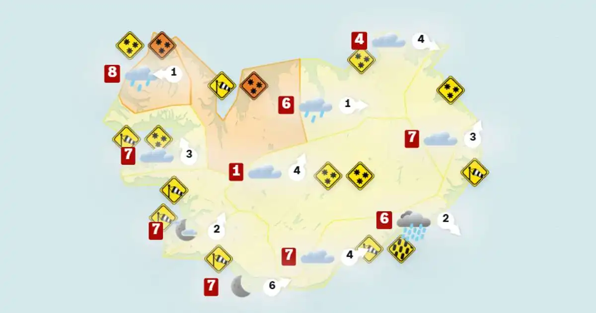 Vara við hvassviðri syðst og ofsaveðri á Norðvesturlandi