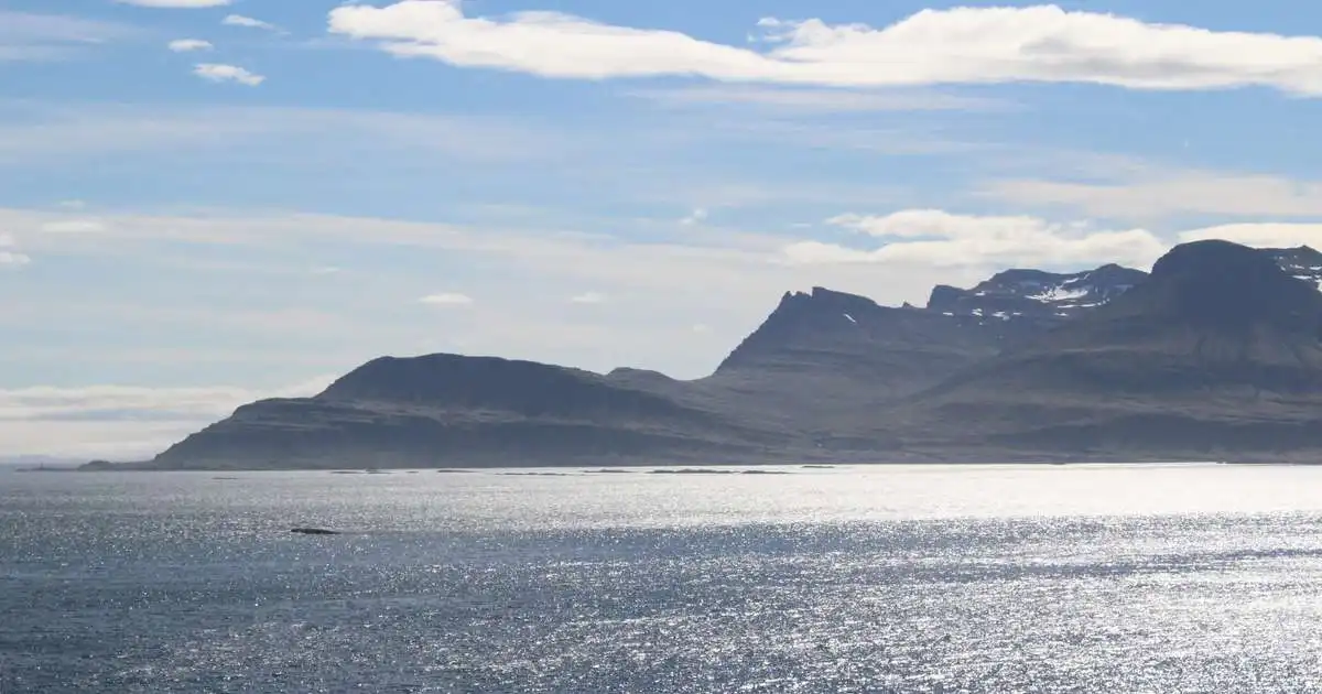 Varað við hvössum vindstrengjum við fjöll á Austfjörðum