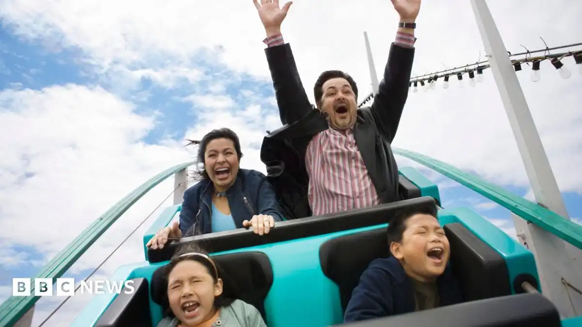 VAT cut on theme parks and kids' meals comes into force