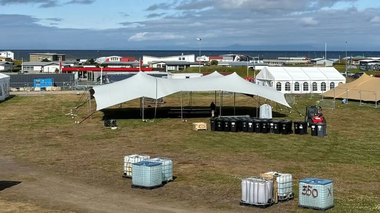 Veðurvélin á leið á Hellis­sand fyrir almyrkvahátíð - Vísir
