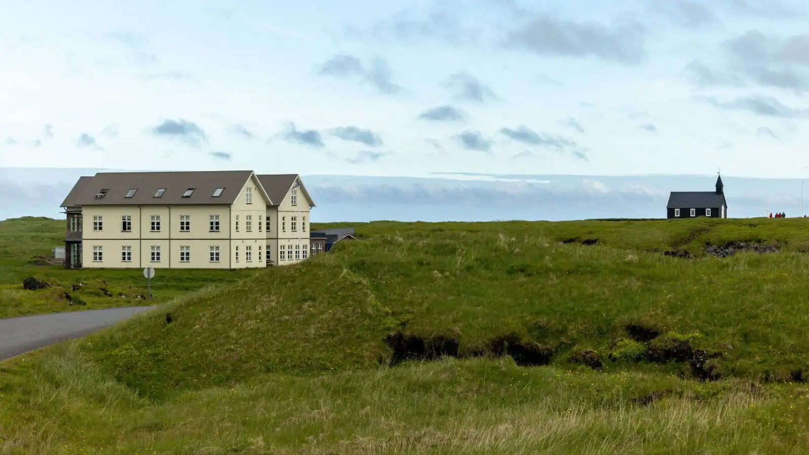 Vega­gerðin varar við vindi - Vísir