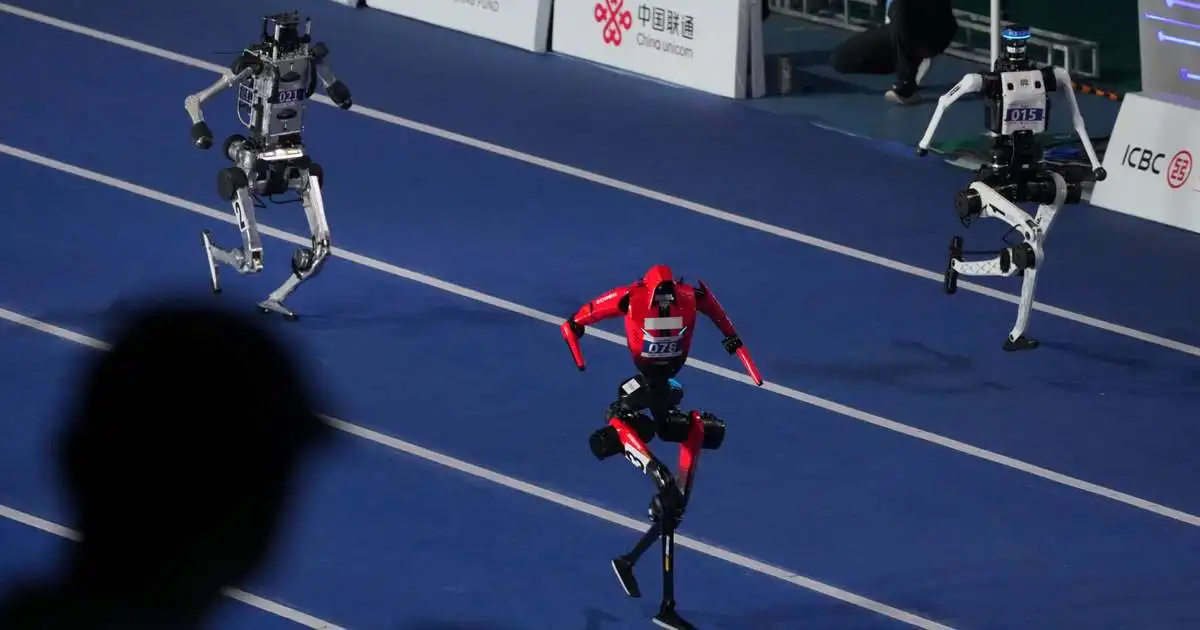 Vélmenni sló heimsmet Usains Bolt