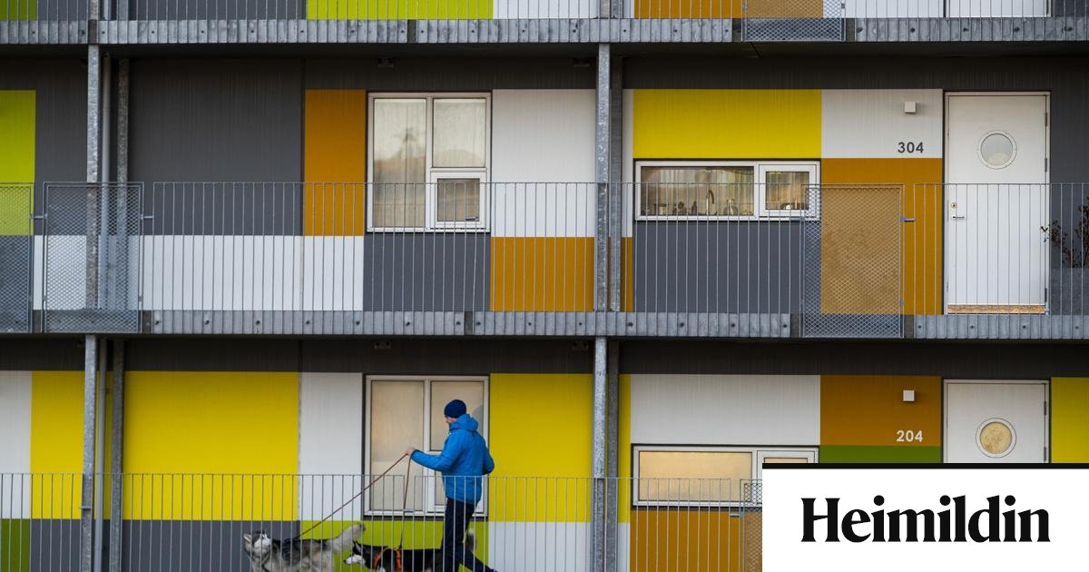 Verðbólgan lækkar lítillega