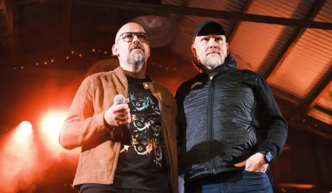 „Við erum með Skandal og svo Ásgeir með kassagítar“