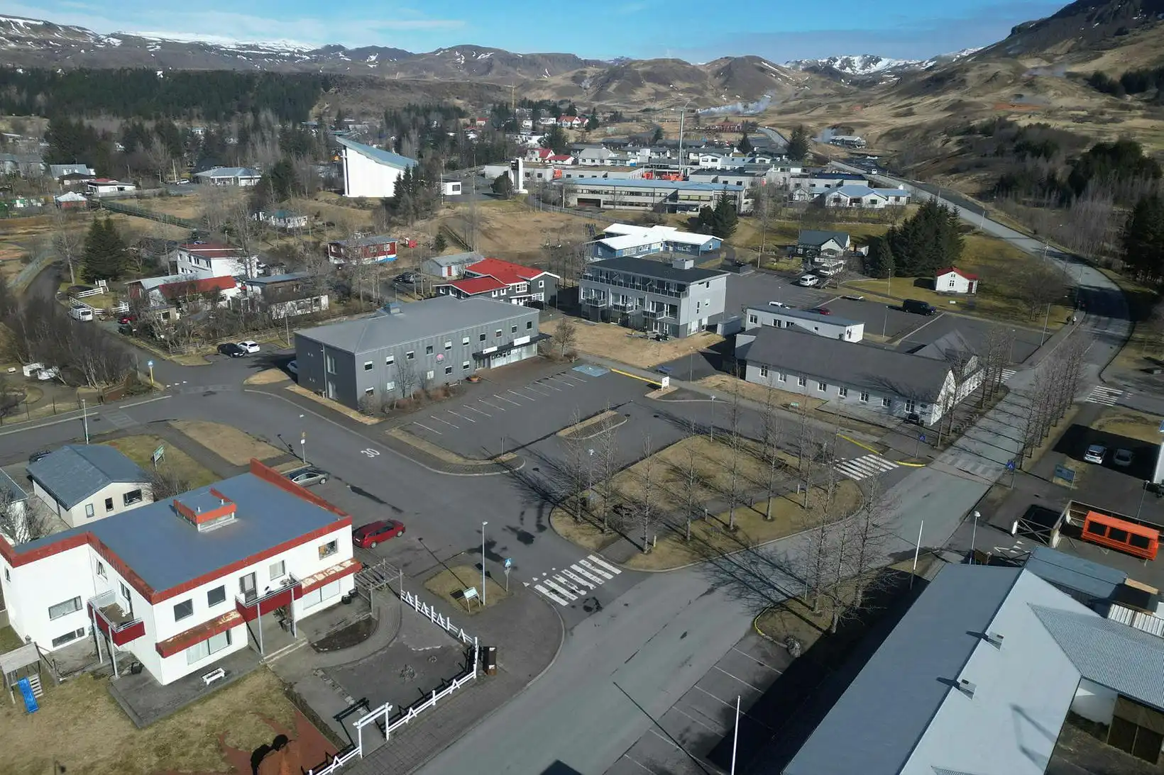 Víðförull svikahrappur eftirlýstur - MBL.IS