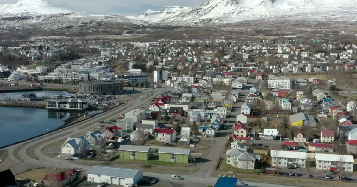 Vilja sjá Akureyri halda áfram að stækka