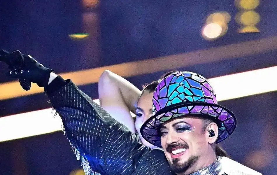 Vill semja næsta Eurovision-lag - MBL.IS