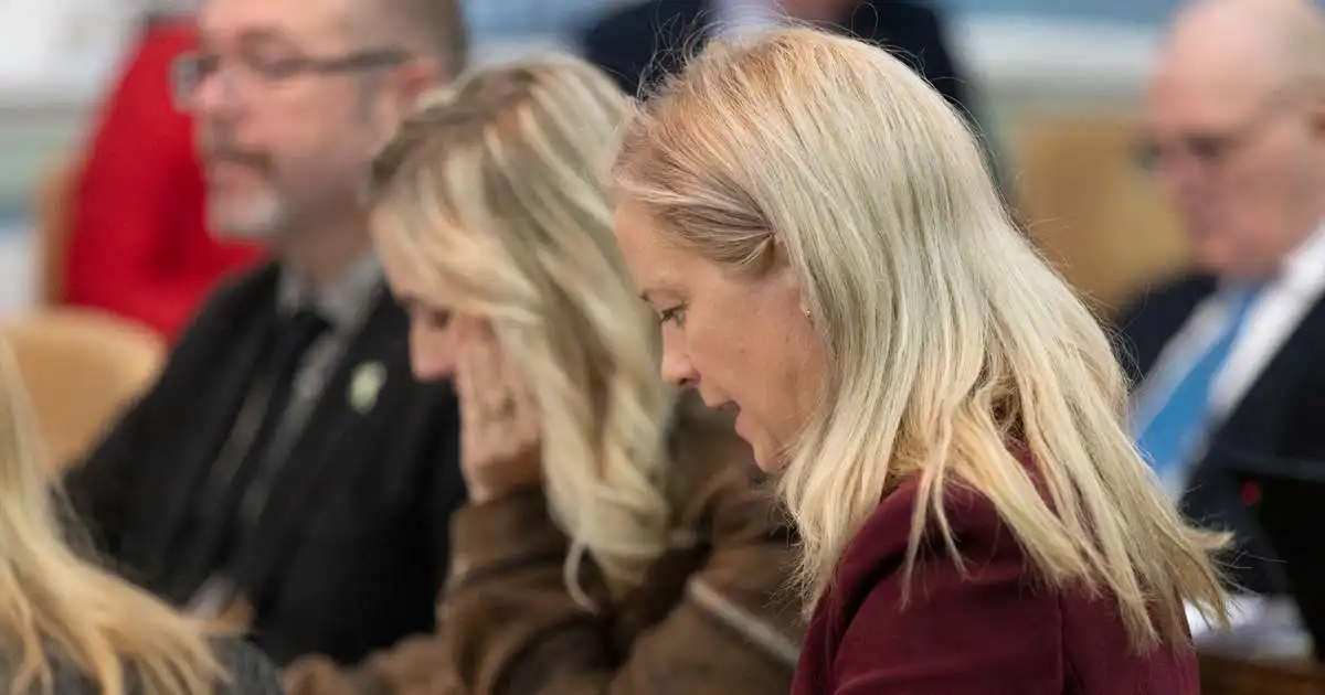 Vill sérstaka umræðu á þingi um lyfjagjafir á hjúkrunarheimilum
