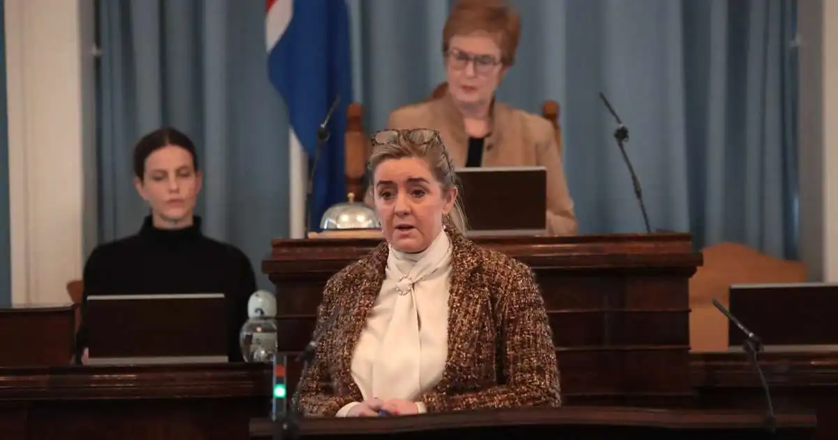 Vill vita hver framtíðarsýn ráðherra er um stuðning við bókaútgáfu