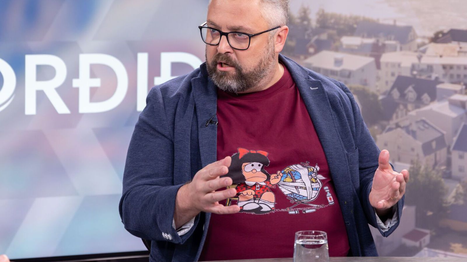 Vinstrið eygir þrjá borgar­full­trúa og sjálf­stæðis­menn þann sjöunda - Vísir