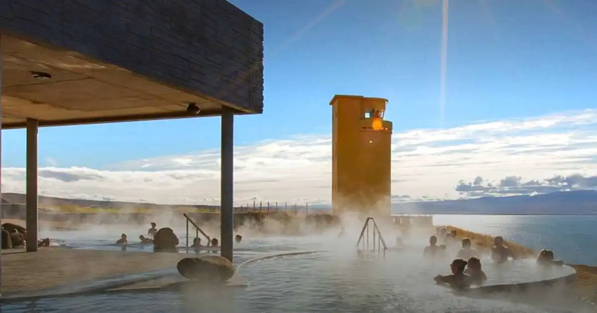 Virðisaukaskattur á baðlón umdeildur