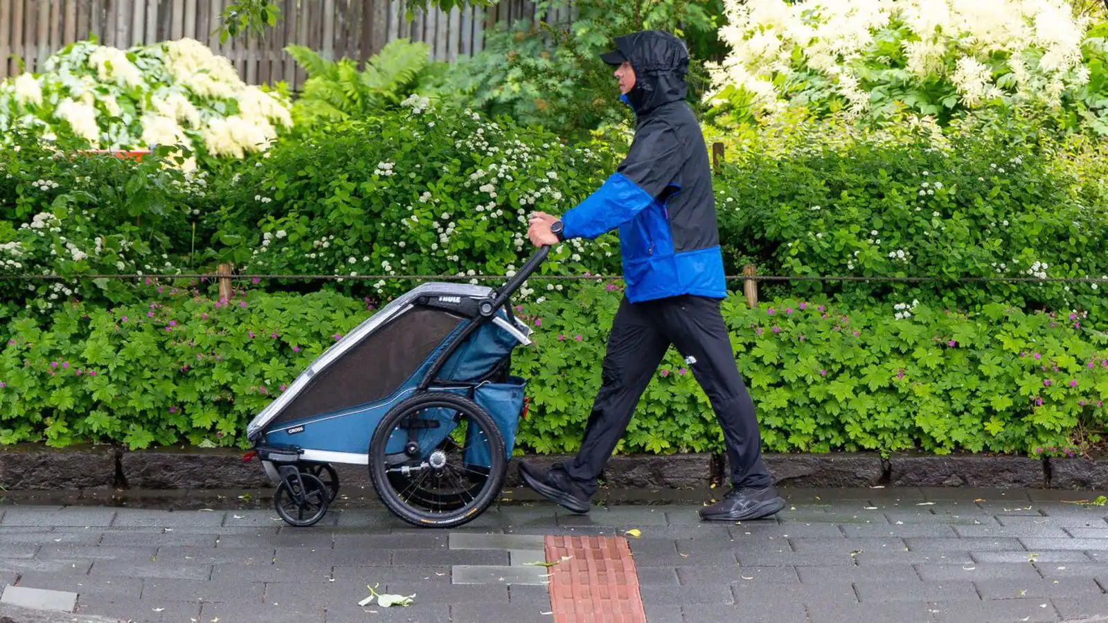Von á lægðarsvæði í átt að landinu úr suð­vestri - Vísir