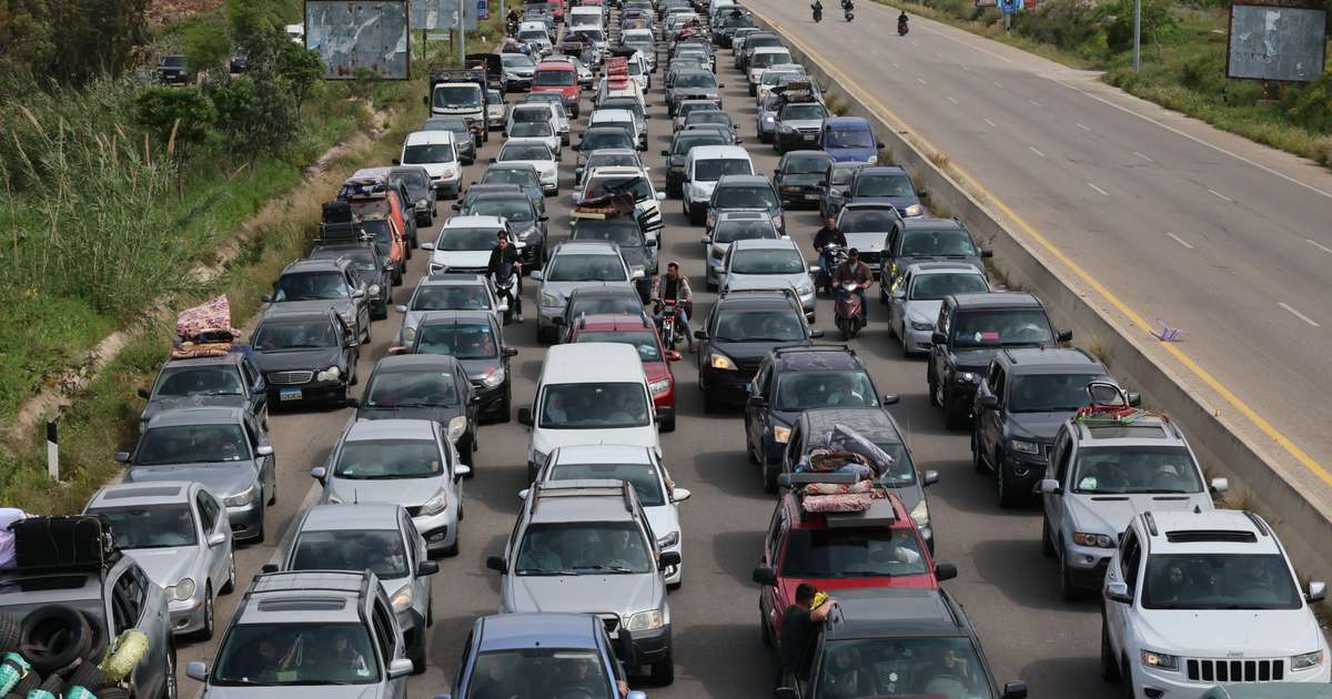 Vopnahlé hafið í Líbanon – Hezbollah með fingurinn á gikknum