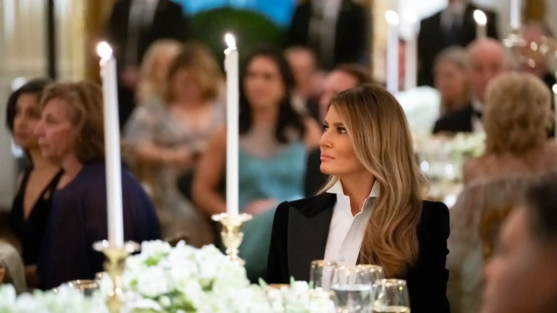 Vopnahlé hafið í Oleshky – Melania Trump miðlaði málum
