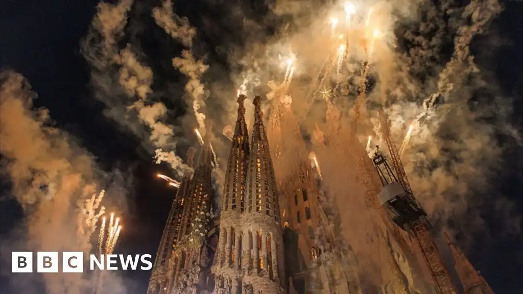 Watch: Fireworks illuminate Barcelona's Sagrada Família during Pope Leo visit