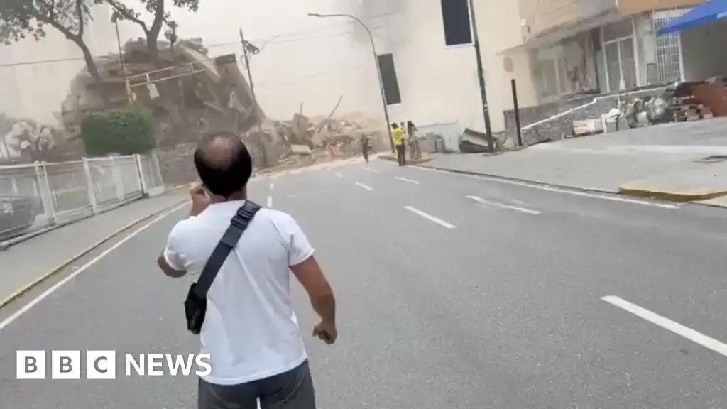 Watch: Moment earthquake hits Venezuela and leaves buildings collapsed