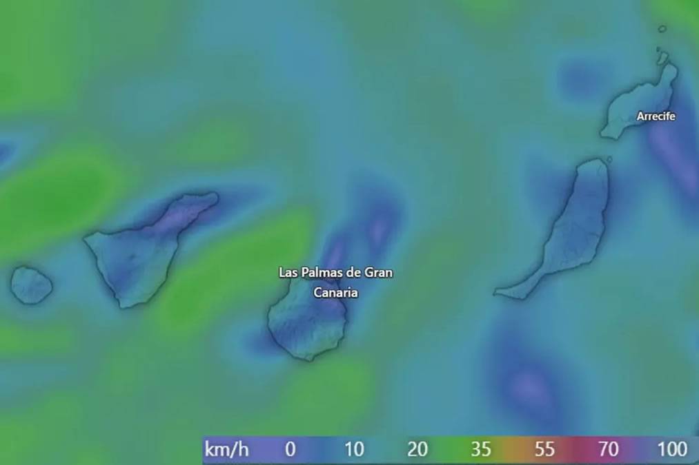 Weather warnings in the Canary Islands extended into Monday