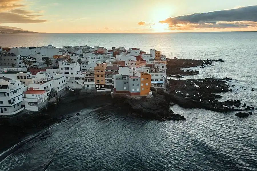 What to do after sunset on a Canary Islands holiday