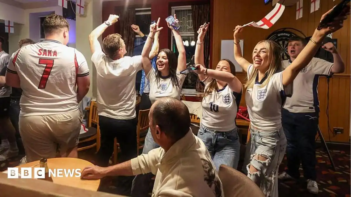 World Cup: England fans can stay in pub for full Norway game - even if kick-off delayed