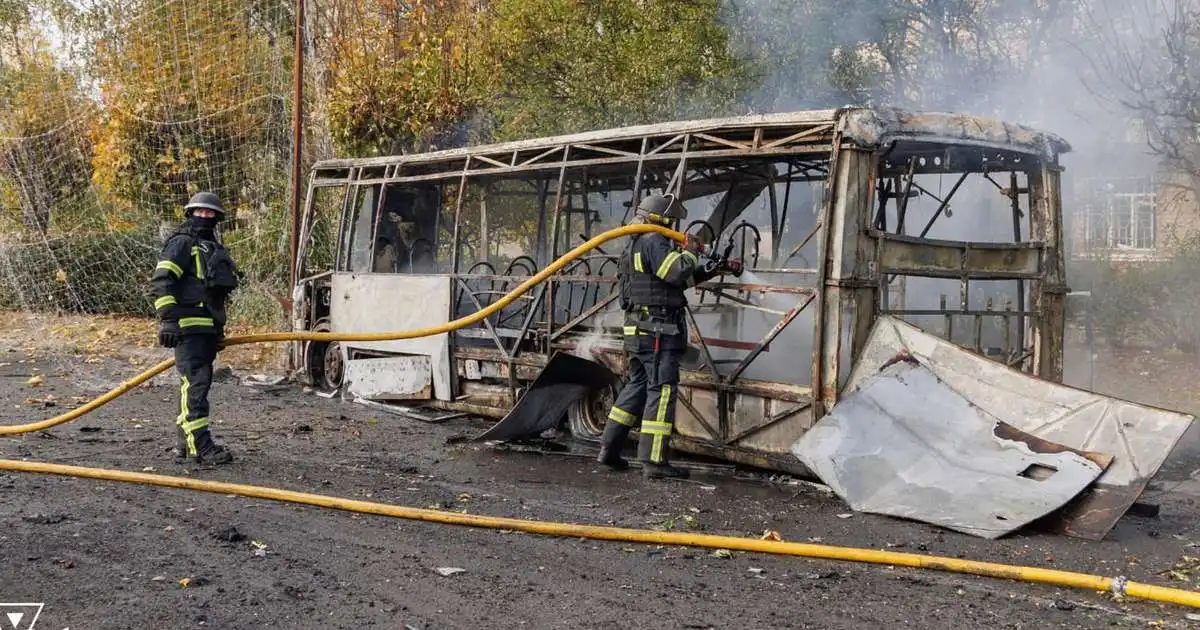 Zelensky ætlar að hefna fyrir sprengjuárás á tvær rútur í Kramatorsk