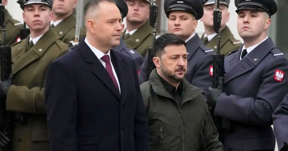 Zelensky sviptur pólskri heiðursorðu vegna umdeilds nafns á úkraínskri hersveit